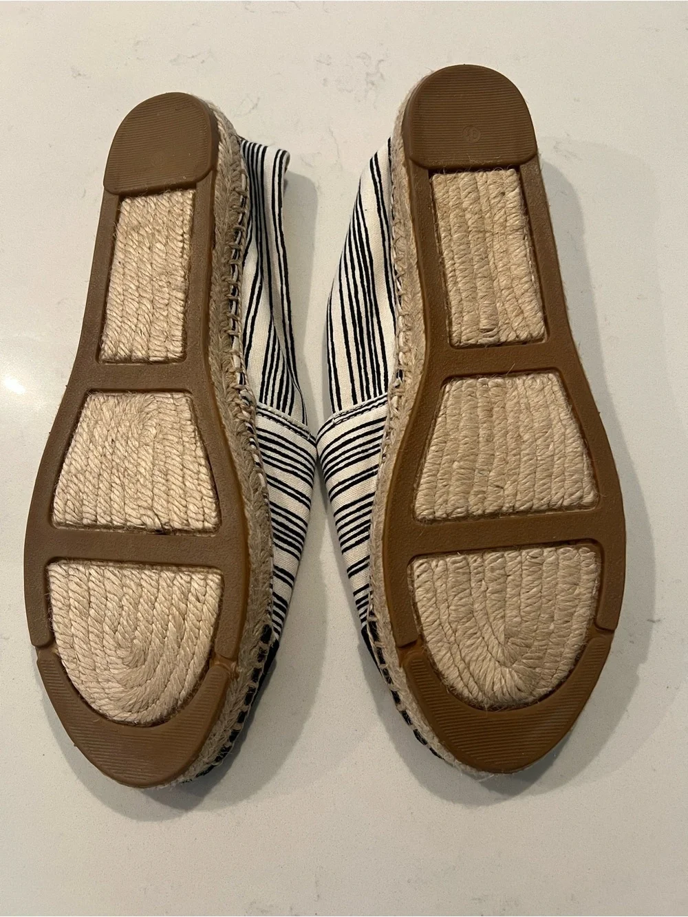 NWOT Tory Burch Black & White Striped Espadrille flats size 9.5